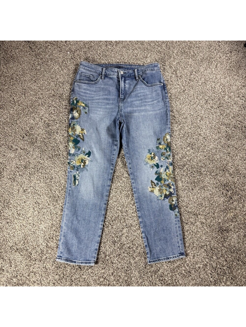 Chico's Slimming Girlfriend Embellished Ankle Jeans Women Size 8 Blue